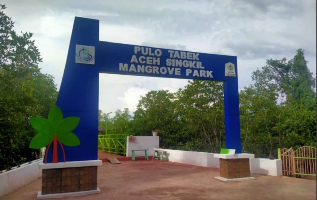 EKOWISATA PESISIR DAN PERSINGGAHAN HUTAN MANGROVE